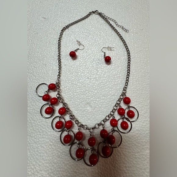 Elegant Silver and Red Jewelry Set - Picture 2 of 7